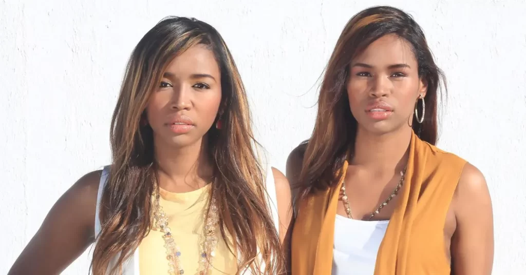 Vanessa y Siry - Biografía Cristiana - Emisora Juvenil