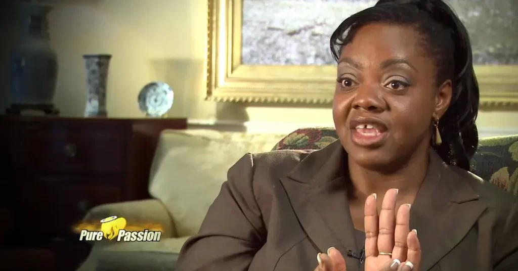 Existe una agenda homosexual para engañar jóvenes, ex lesbiana cristiana habla - Noticias Cristianas - Emisora Juvenil