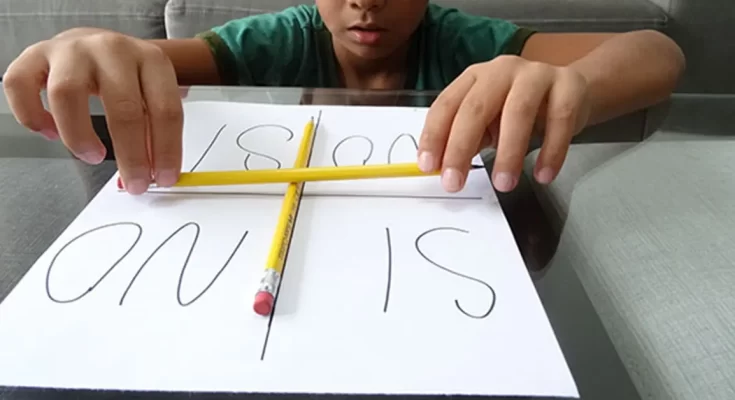 Dice pastor: Enséñele a sus hijos a conectarse con Dios y no con "Charli Charli" - Noticias Cristianas - Emisora Juvenil