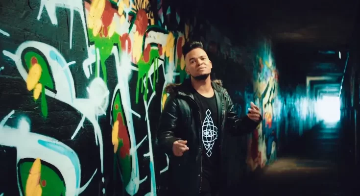 Redimi2 - Milagro de Amor feat a Joel de Jesús video oficial - Música Cristiana - Emisora Juvenil