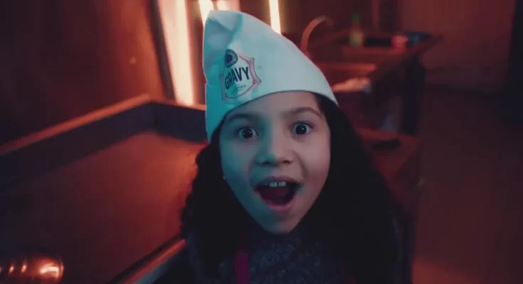 Gravy - Redimi2 toma su salsa y estrena su nuevo videoclip - Portada - Música Cristiana - Emisora Juvenil